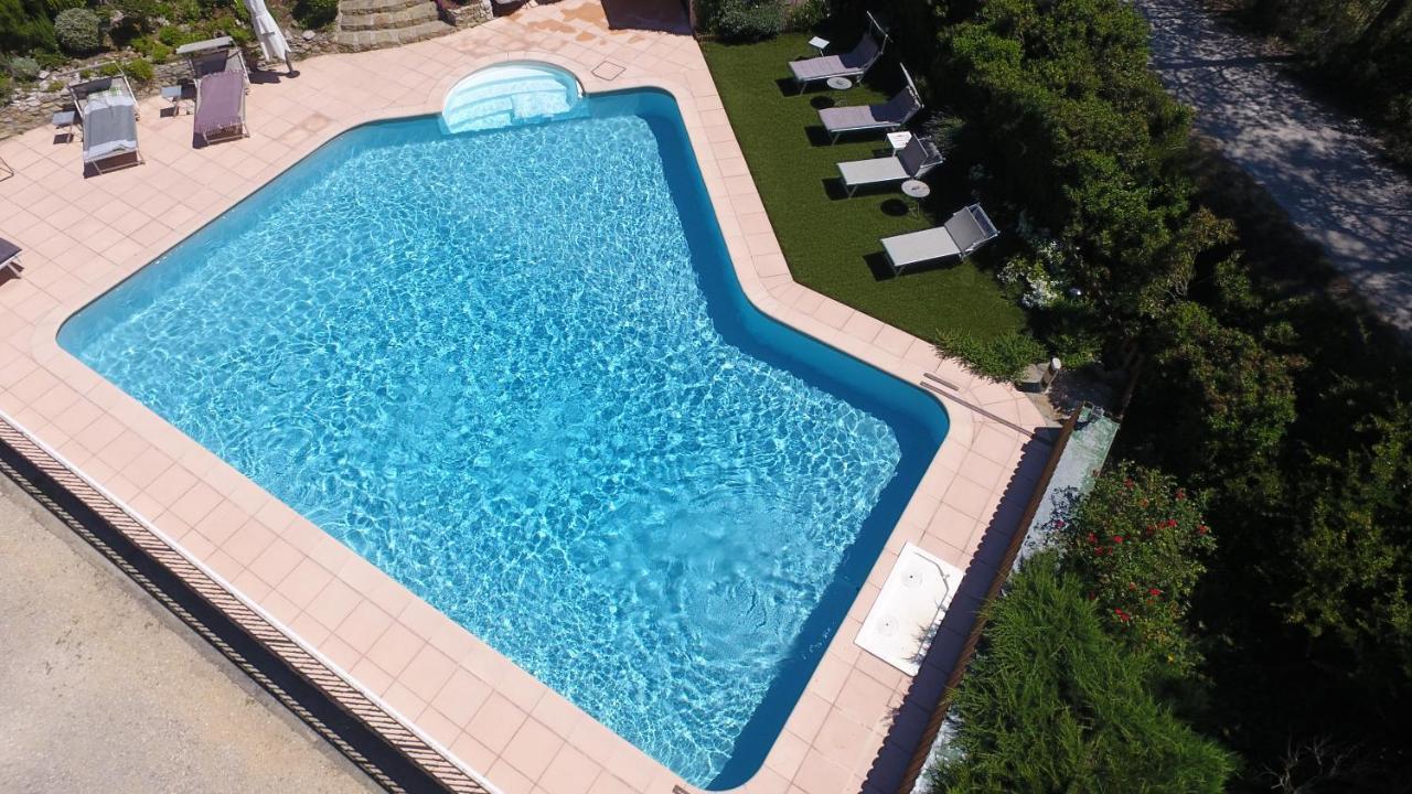 Villa Victoria Greasque ภายนอก รูปภาพ