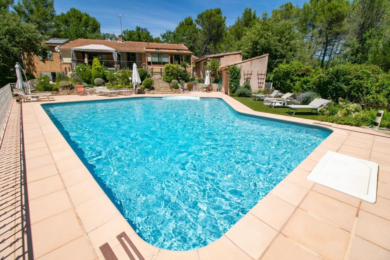 Villa Victoria Greasque ภายนอก รูปภาพ